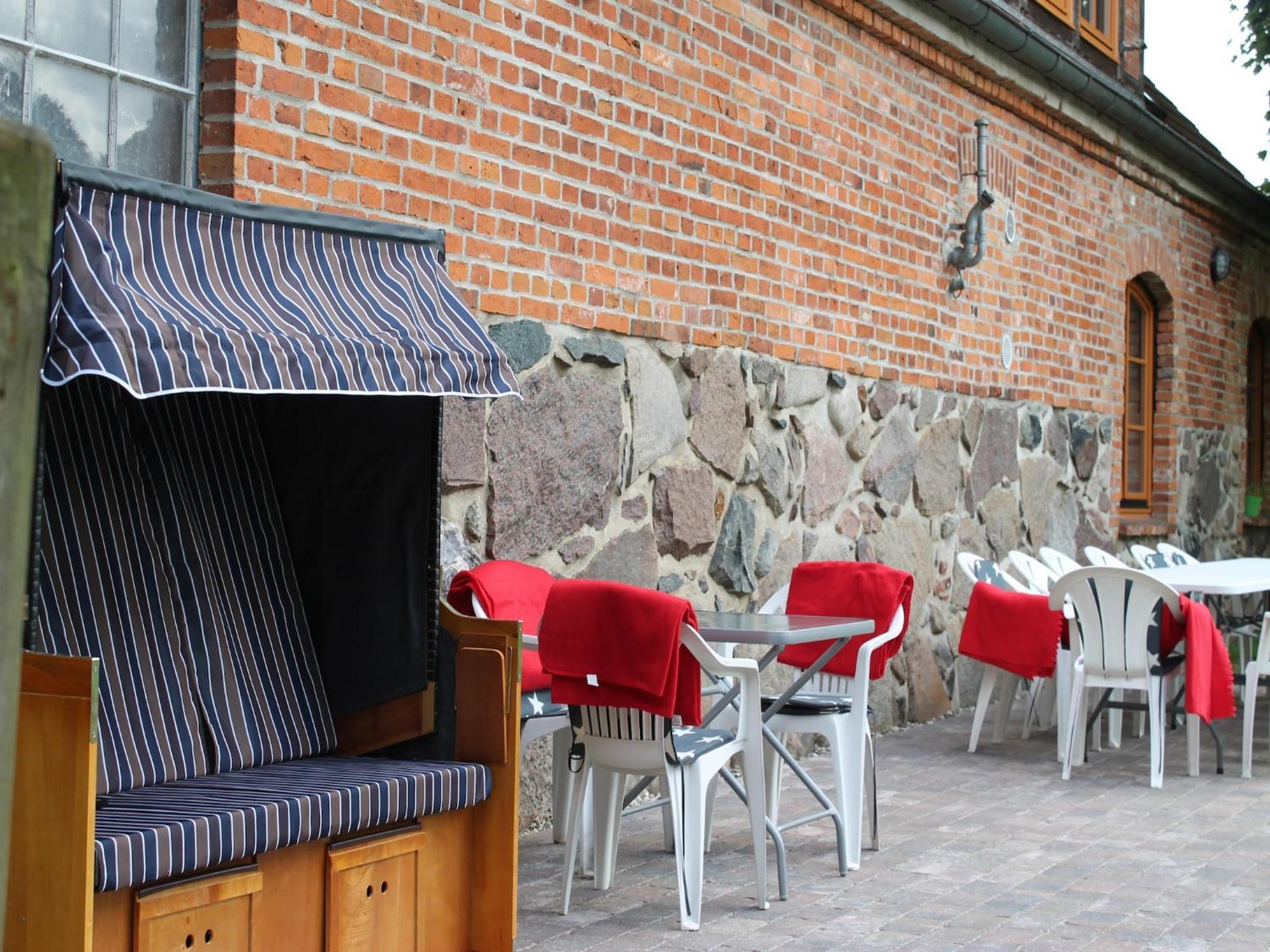 Villa Mansion In Gressow With Terrace Garden Bbq Pond Bicycles Exterior foto